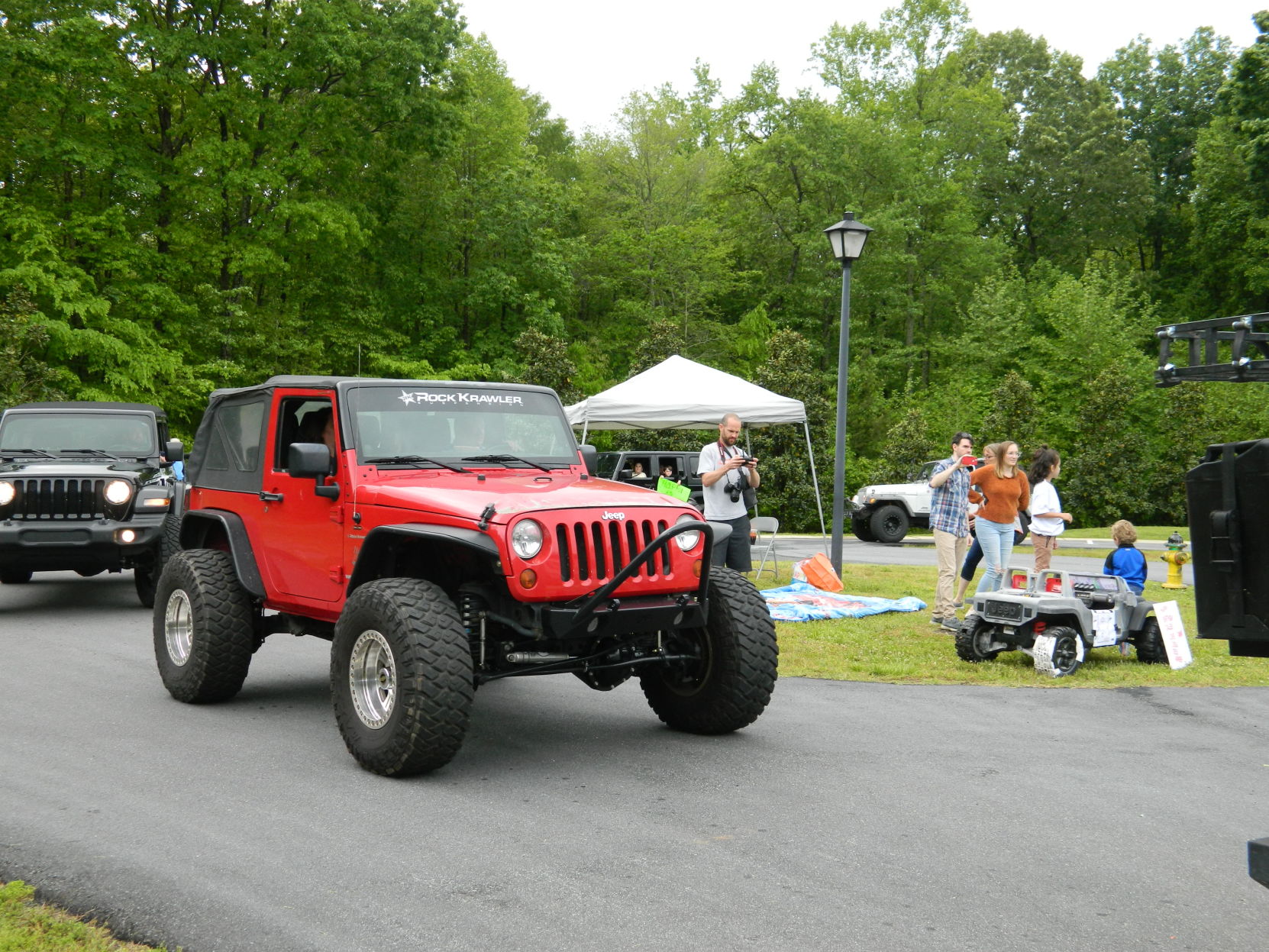 Troutman Jeep parade (22).JPG